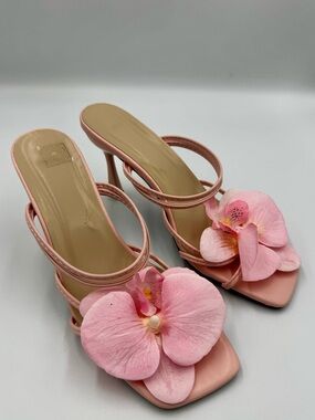 Viviian Pink Orchid Floral Mules Square Toe Strappy Heels Size 37 US 6.5/7